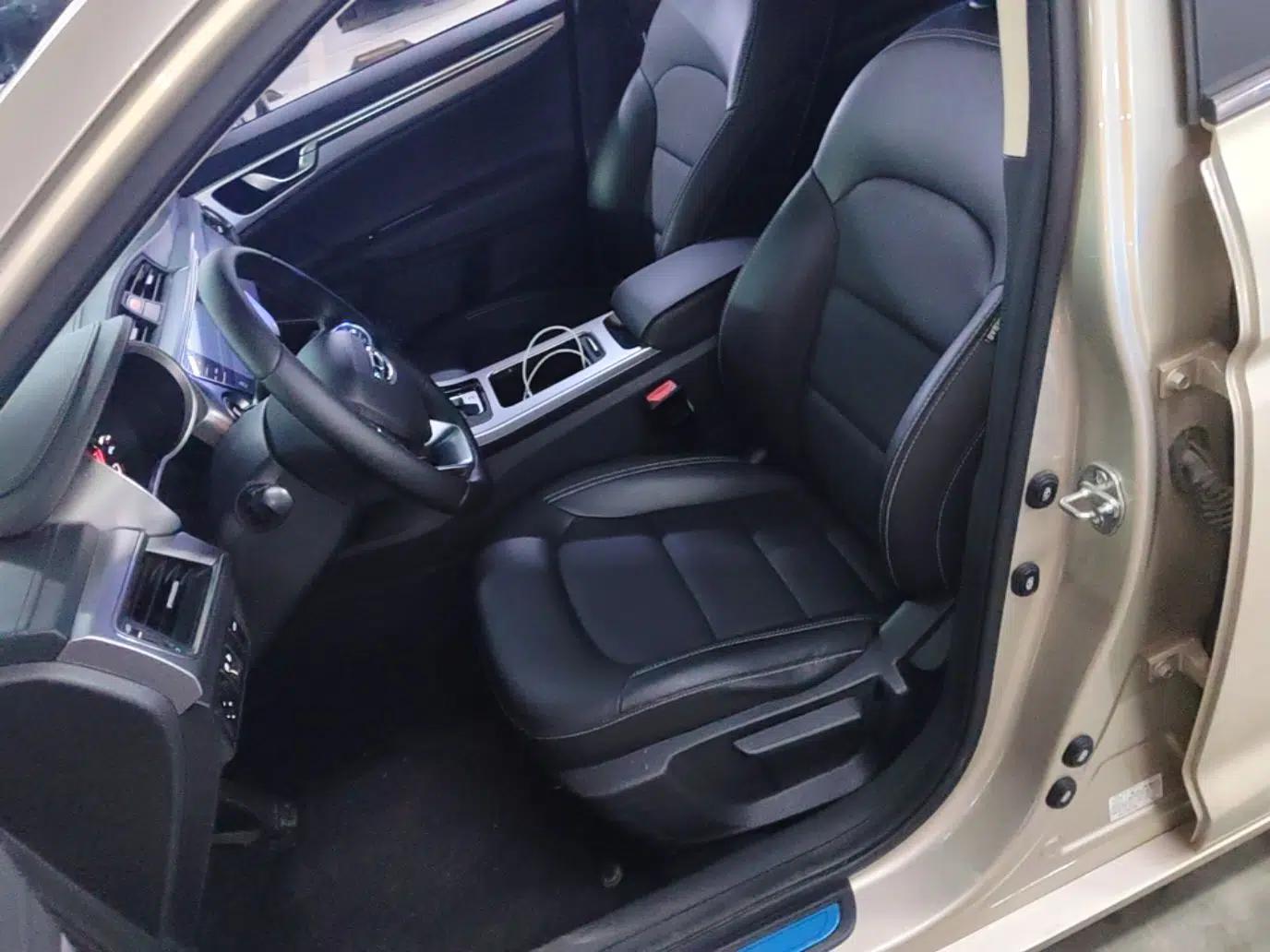 Geely Auto Emgrand GL 2019 1.4T CVT Elite Smart Edition — миниатюра 17
