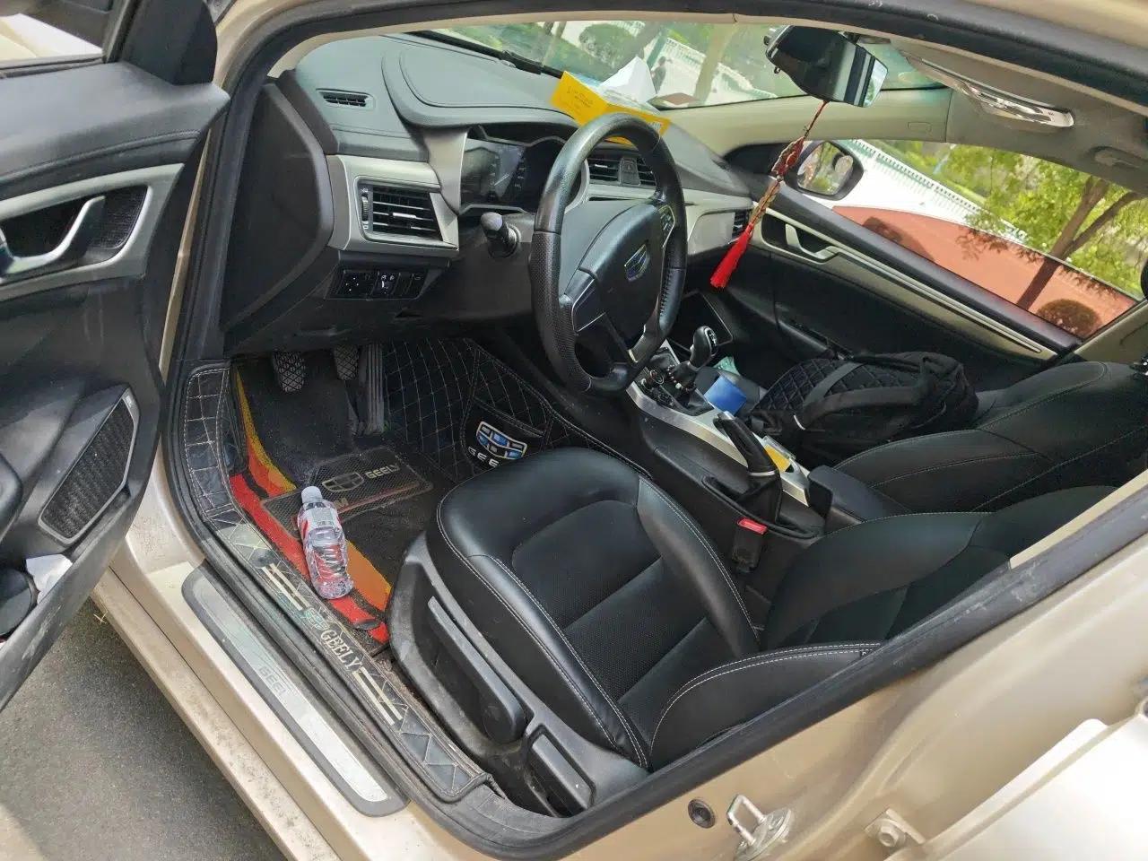 Geely Auto Emgrand GL 2017 1.8L Manual Elite Model — миниатюра 15