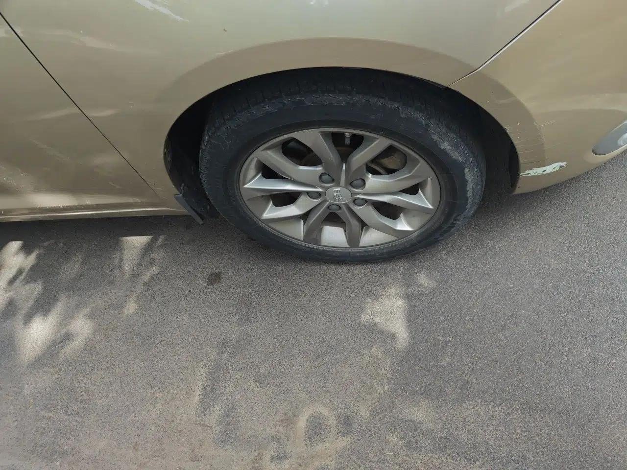 Geely Auto Emgrand GL 2017 1.8L Manual Elite Model — миниатюра 8