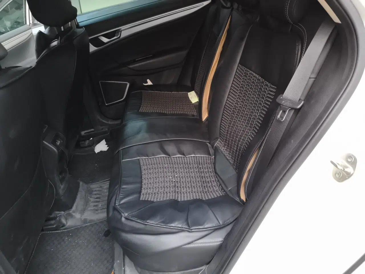 Geely Auto Emgrand GL 2019 1.4T CVT Elite Smart Edition — миниатюра 14