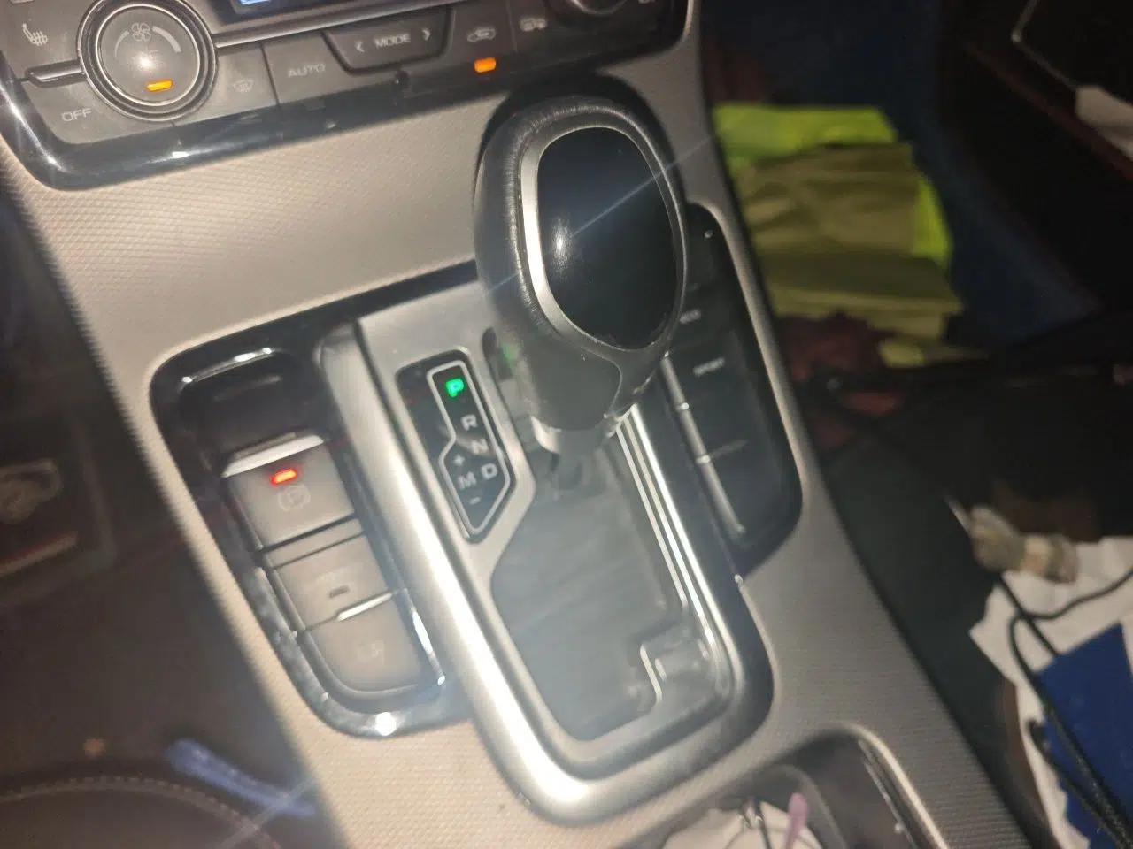 Geely Auto Emgrand GL 2018 1.4T DCT Prestige Smart Connectivity Version — миниатюра 14