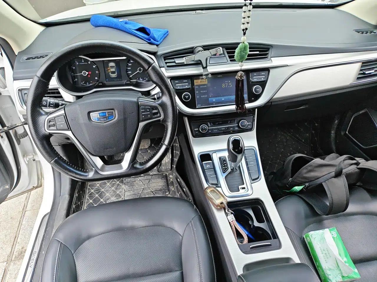 Geely Auto Emgrand GL 2017 1.3T DCT Elite Model — миниатюра 9