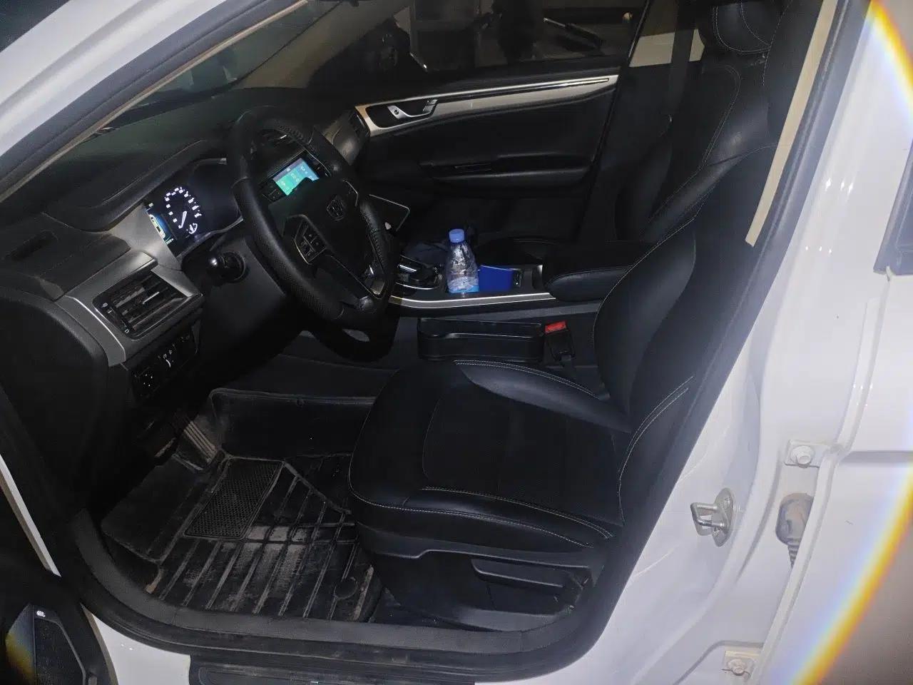 Geely Auto Emgrand GL 2017 1.3T DCT Elite Model — миниатюра 15