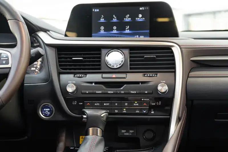 Lexus RX 2020 Facelift 450hL AWD Elegant 7-Seater — миниатюра 16