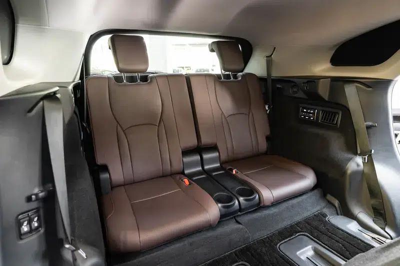 Lexus RX 2020 Facelift 450hL AWD Elegant 7-Seater — миниатюра 24