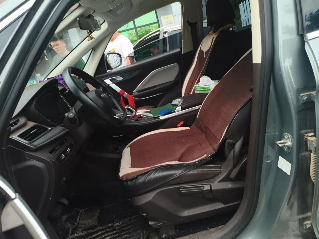 Geely Auto Jiajie 2025 1.5TD DCT Dragon Edition — миниатюра 15