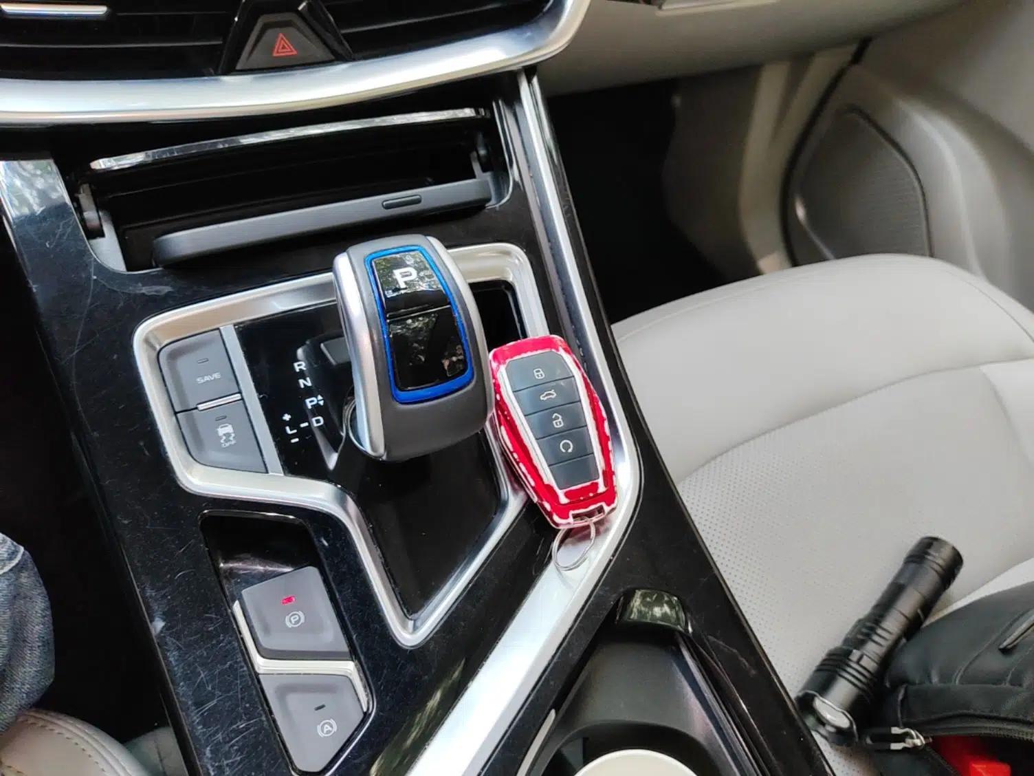 Geely Auto Jiajie New Energy 2021 ePro 1.5TD PHEV Luxurious Edition — миниатюра 16