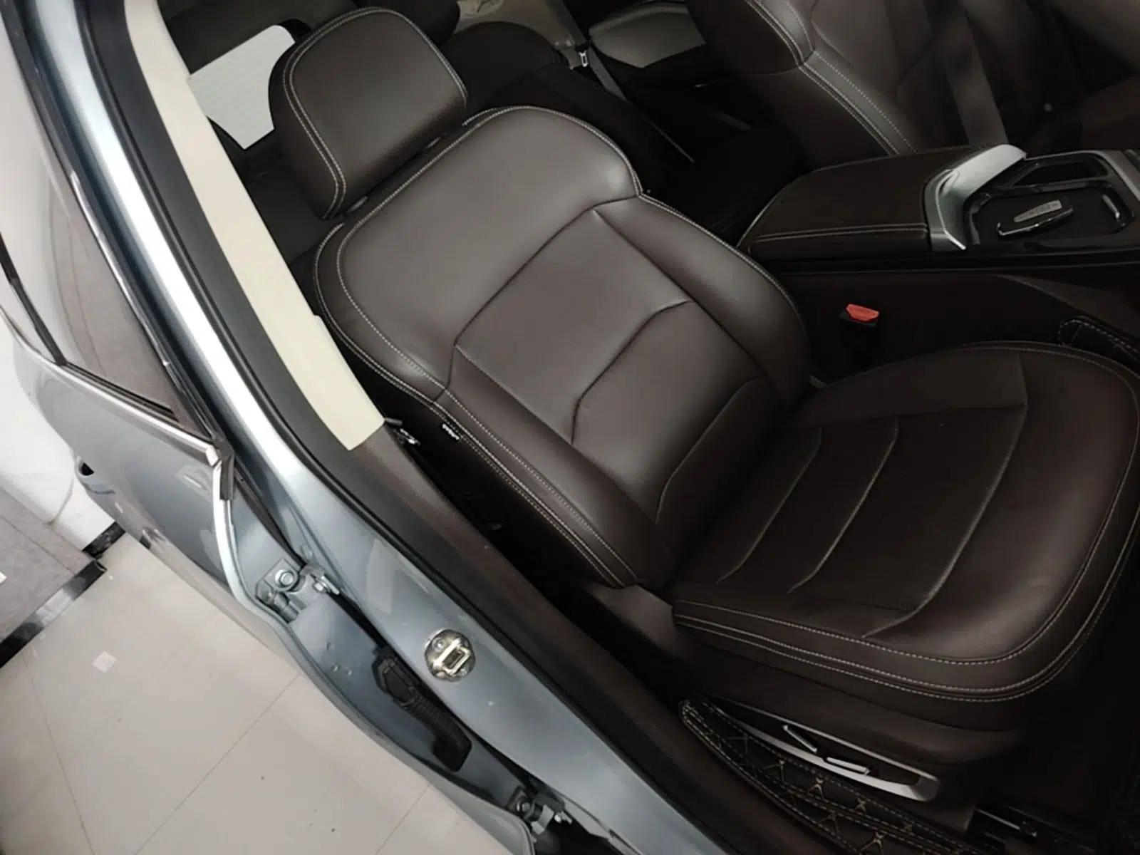 Geely Auto Jiajie 2021 Zhiqing 1.5TD DCT Luxury Model — миниатюра 19