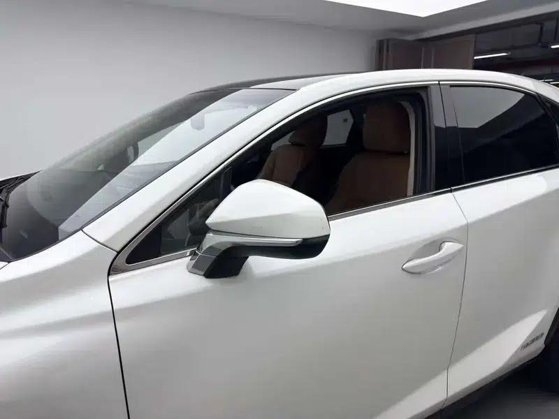 Lexus NX 2015 300h AWD Premium Edition — миниатюра 7