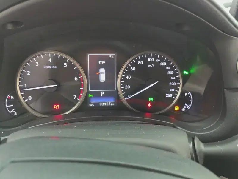 Lexus NX 2018 300 FWD Sport Edition (China V Emission Standard) — миниатюра 6