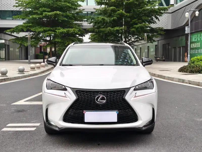 Lexus NX 2015 200t AWD Sport Edition — миниатюра 2