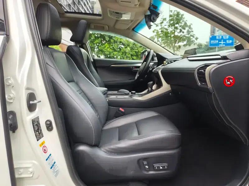 Lexus NX 2015 200t AWD Sport Edition — миниатюра 18