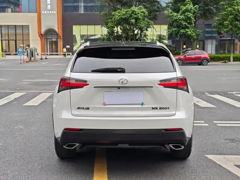 Lexus NX 2015 200t AWD Sport Edition — миниатюра 5