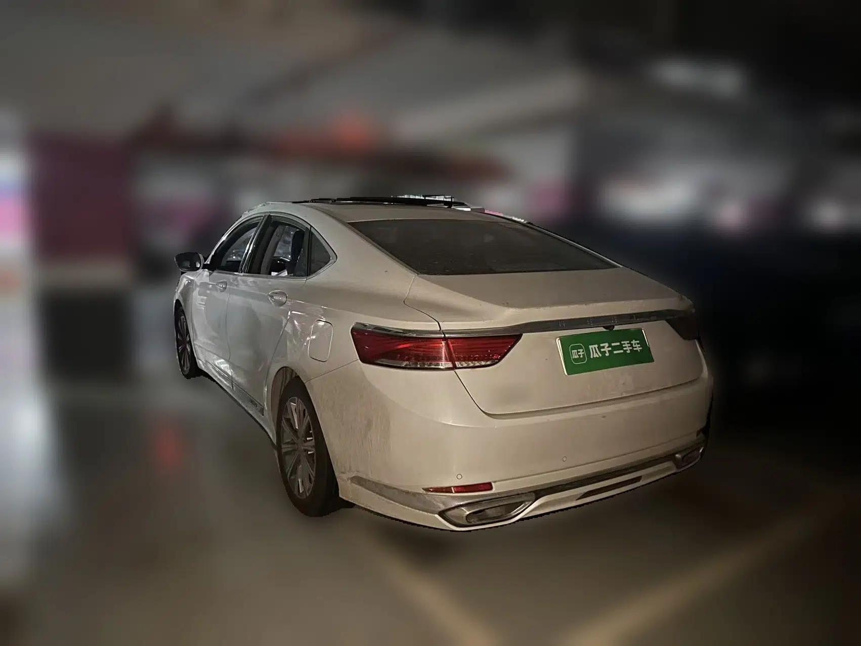Geely Auto Emgrand GT New Energy 2018 1.5T PHEV Yaoxiang Edition — миниатюра 4