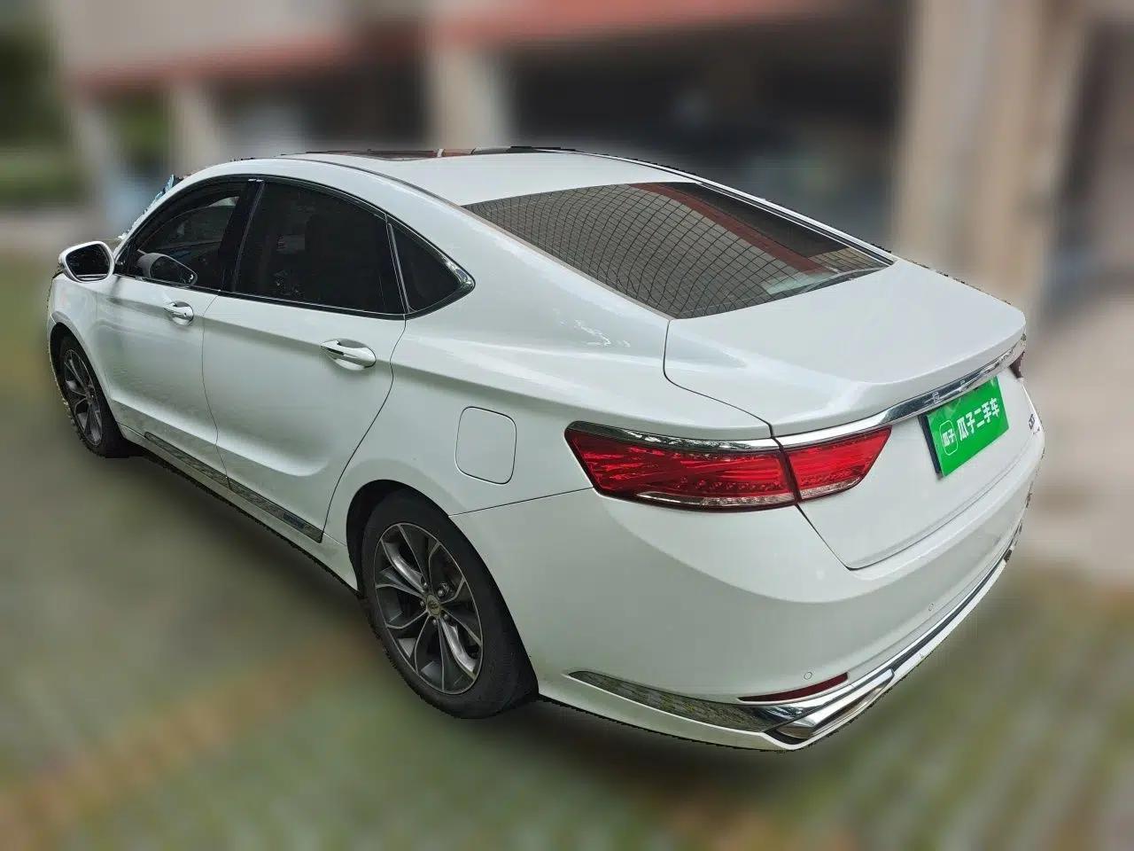 Geely Auto Emgrand GT 2018 1.5T MHEV Yaozhi Edition — миниатюра 4