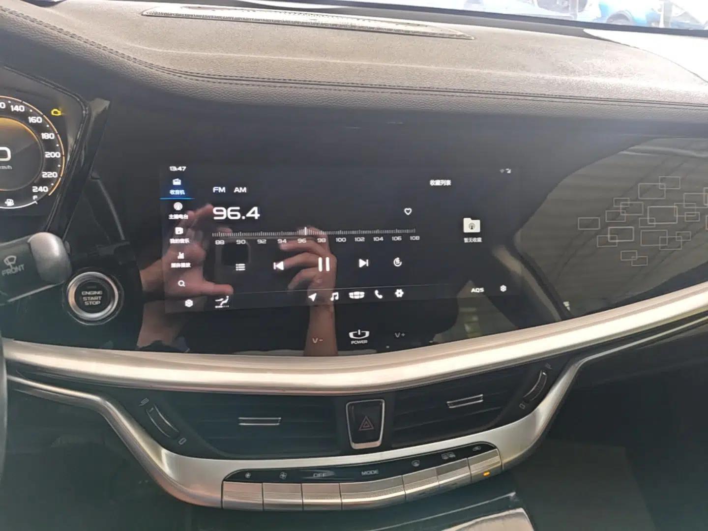 Geely Auto Emgrand GT 2018 1.5T MHEV Yaoxiang Edition — миниатюра 15