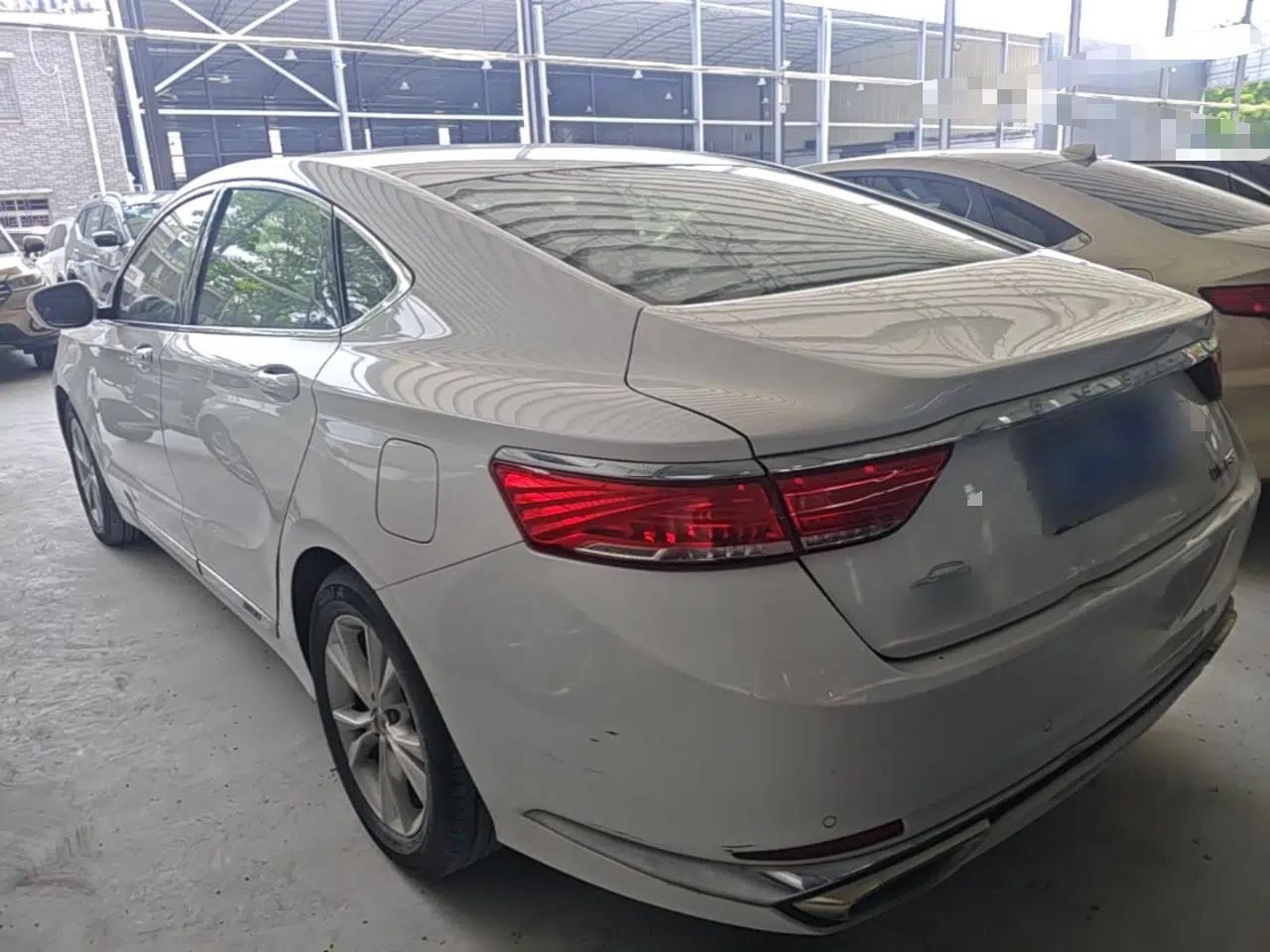 Geely Auto Emgrand GT 2018 1.5T MHEV Yaoxiang Edition — миниатюра 4