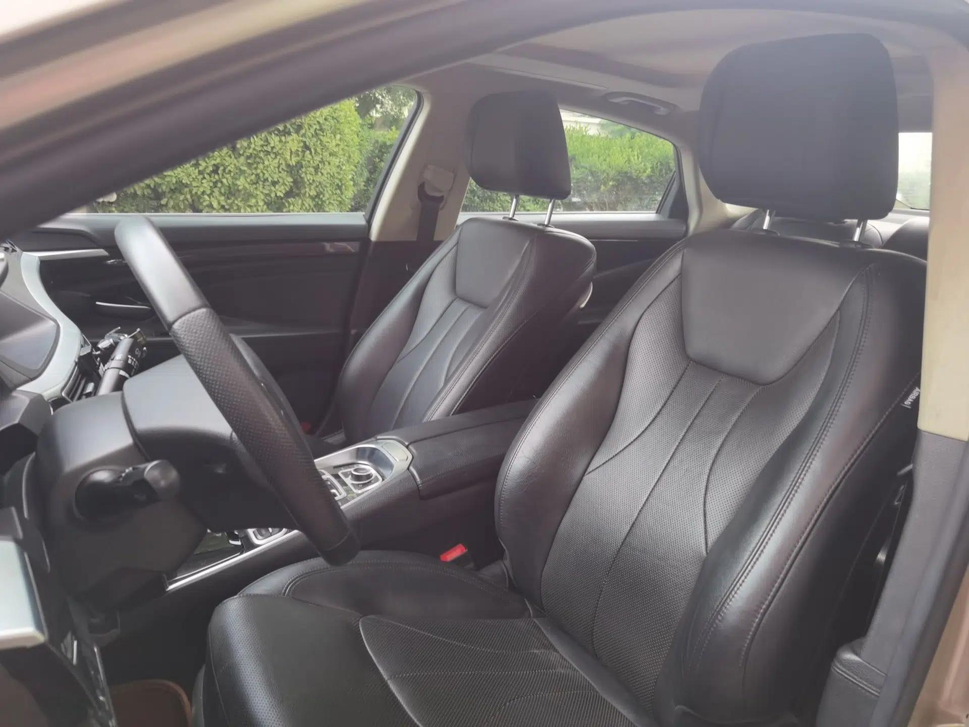 Geely Auto Emgrand GT 2015 2.4L Comfort Model — миниатюра 15