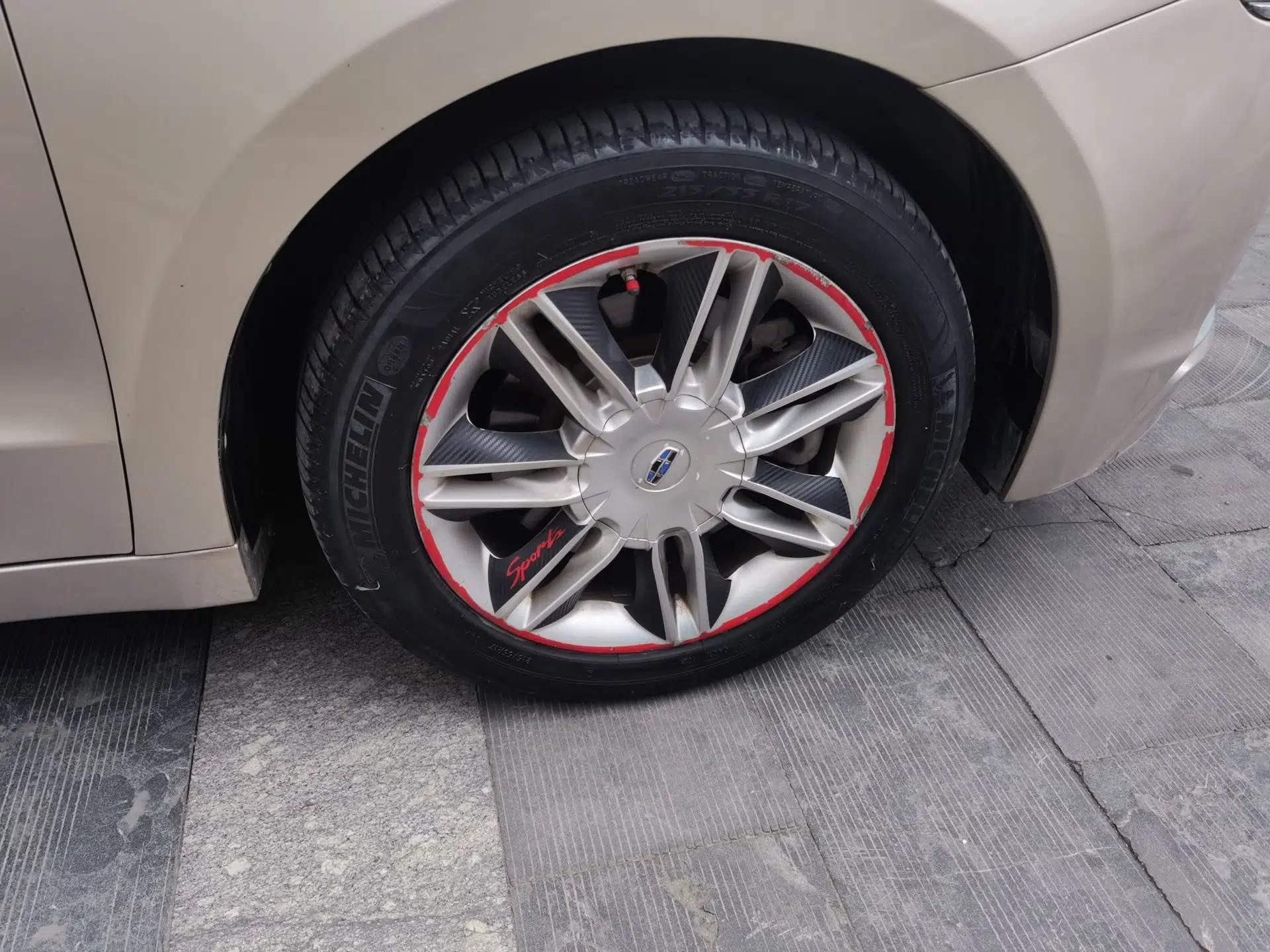 Geely Auto Emgrand GT 2015 2.4L Comfort Model — миниатюра 8