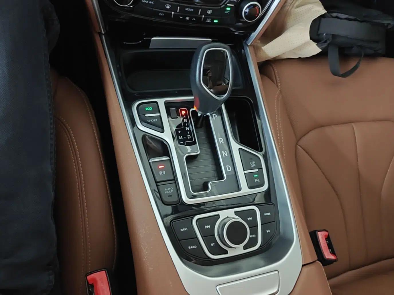 Geely Auto Emgrand GT 2017 2.4L Comfort Model — миниатюра 16