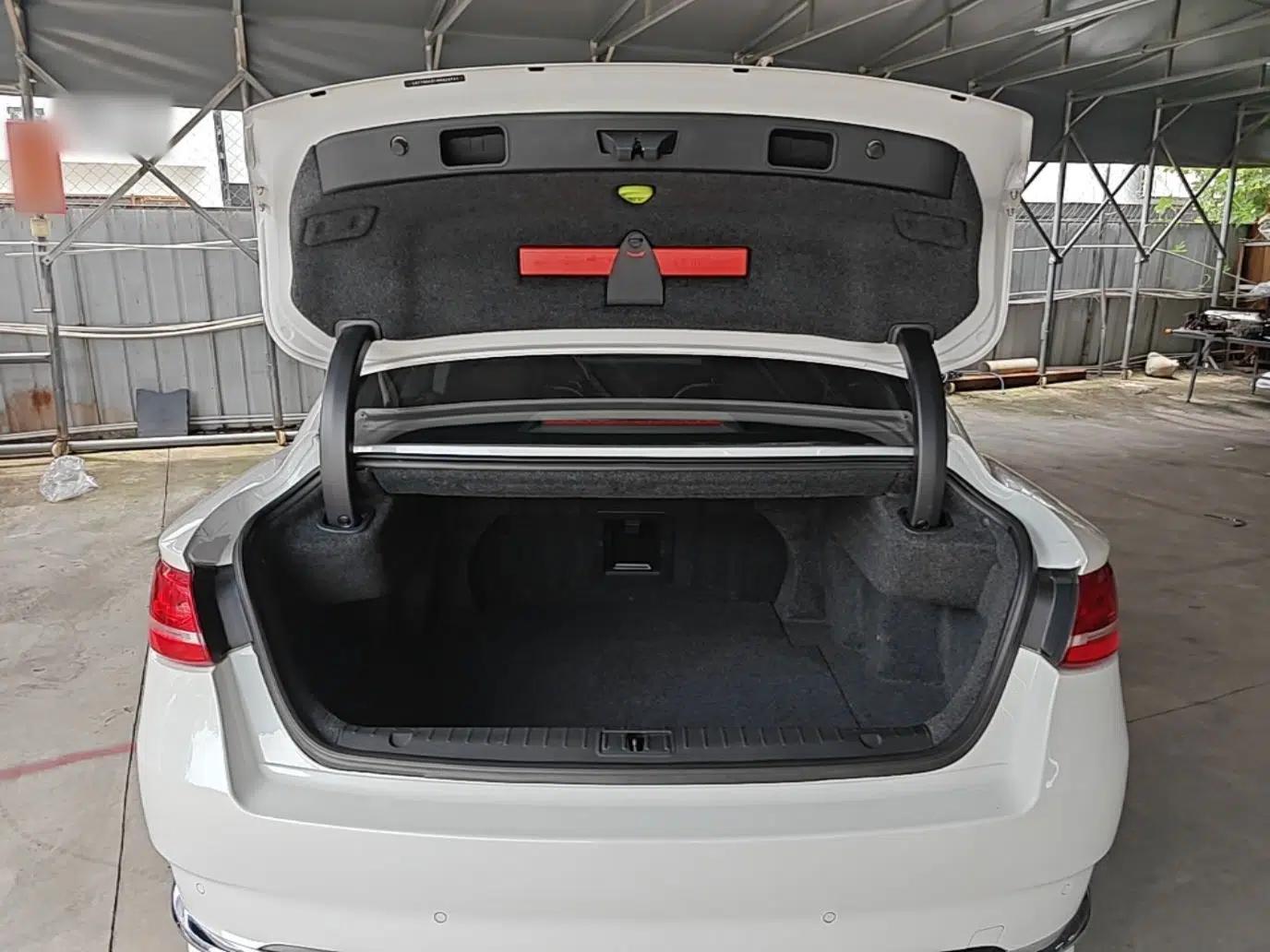 Geely Auto Emgrand GT 2017 2.4L Comfort Model — миниатюра 22