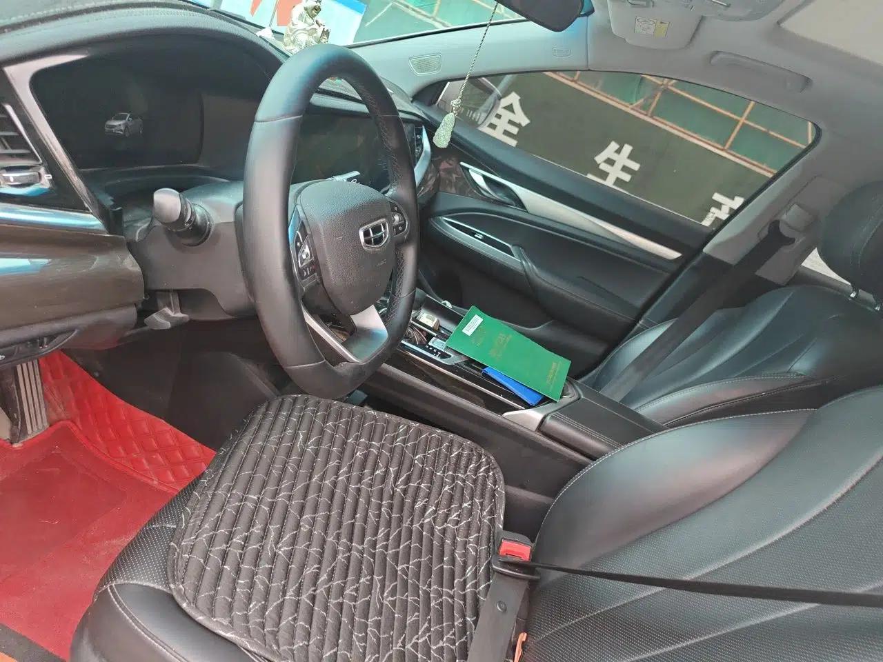 Geely Auto Emgrand GT 2021 1.8T Flagship Edition+ — миниатюра 15