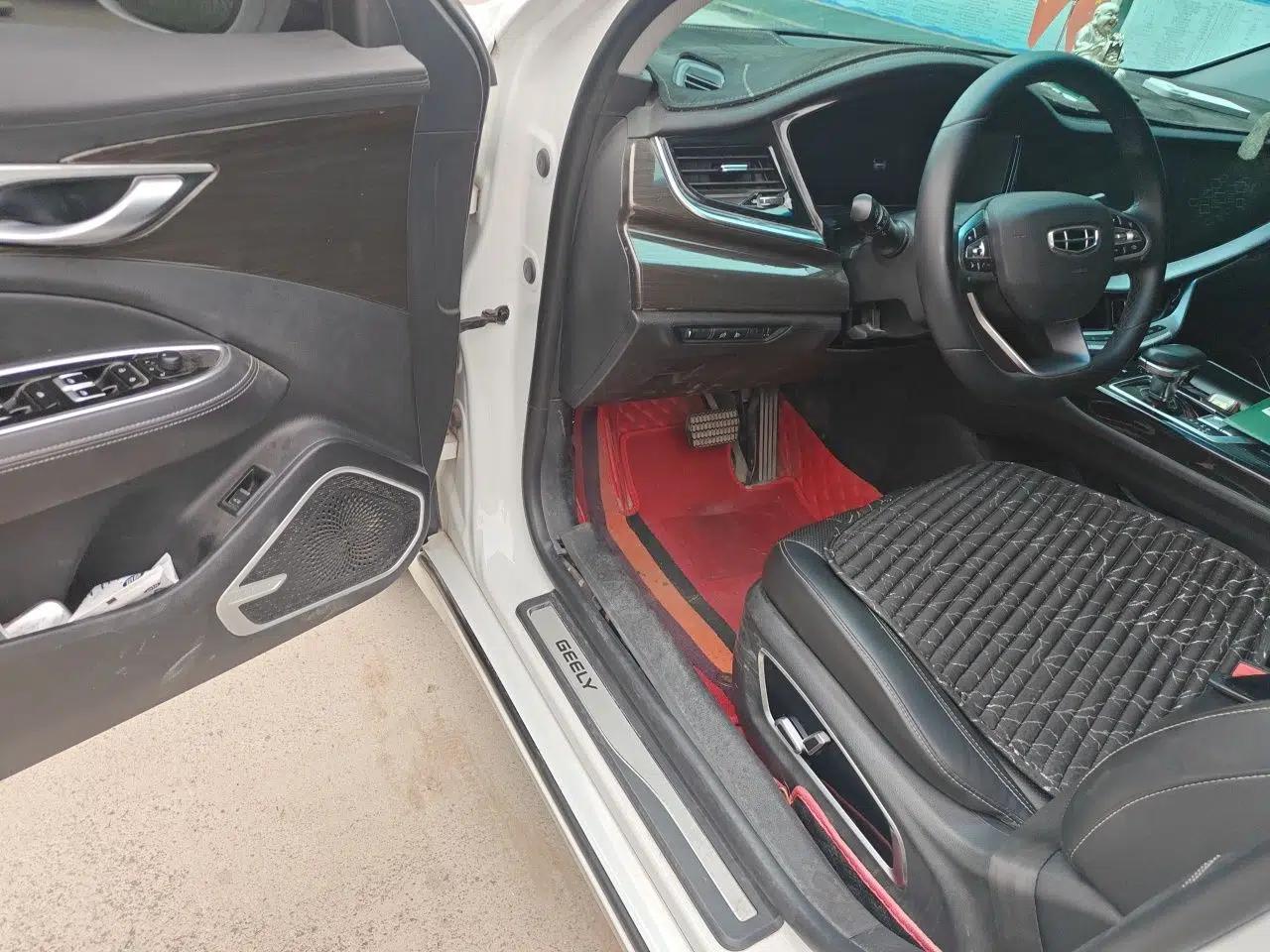 Geely Auto Emgrand GT 2021 1.8T Flagship Edition+ — миниатюра 16
