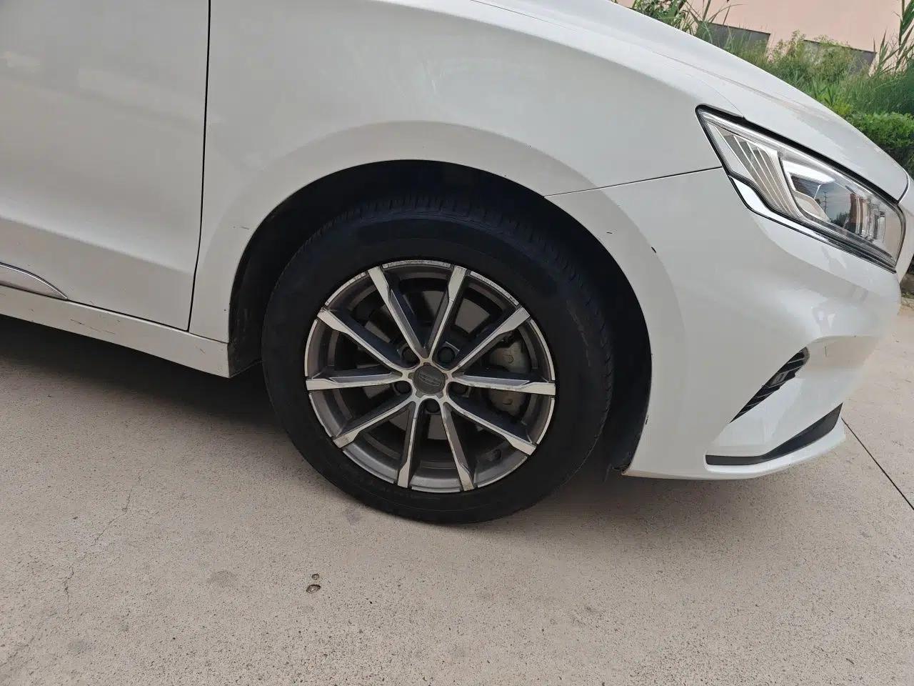 Geely Auto Emgrand GT 2021 1.8T Flagship Edition+ — миниатюра 8