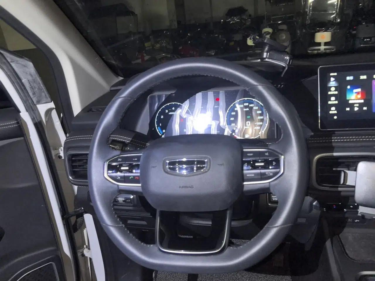 Geely Auto Haoyue 2020 1.8TD DCT Luxury Model 5 Seats — миниатюра 10