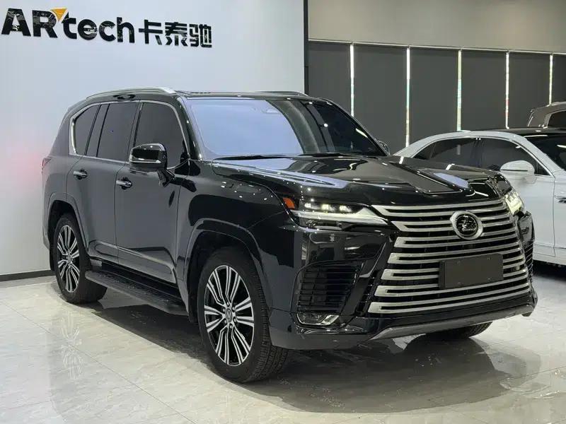 Lexus LX 2025 700h Territory Edition — миниатюра 3