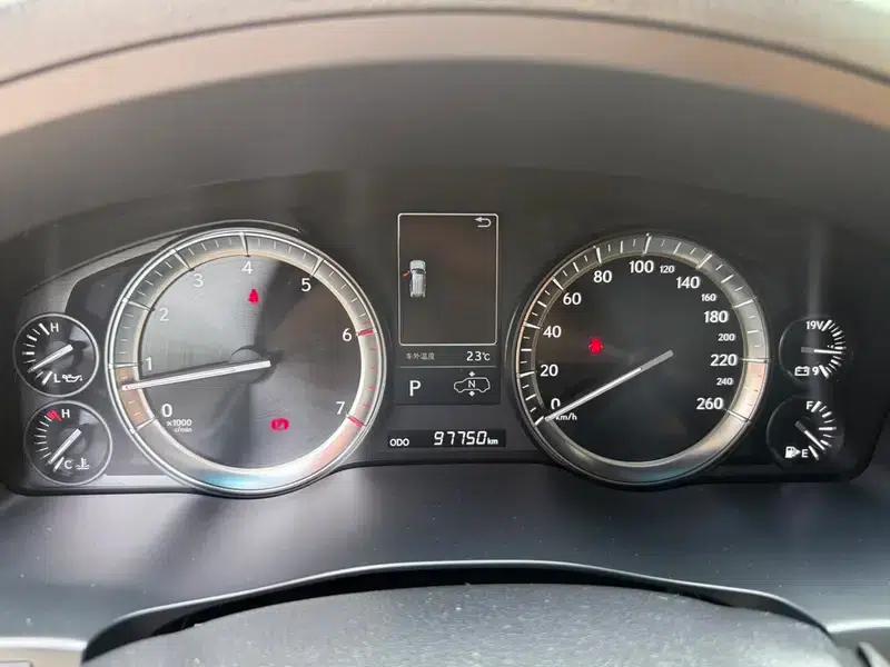 2022 Lexus LX 5.7L Automatic 4WD 7-Seater (Parallel Import) — миниатюра 16