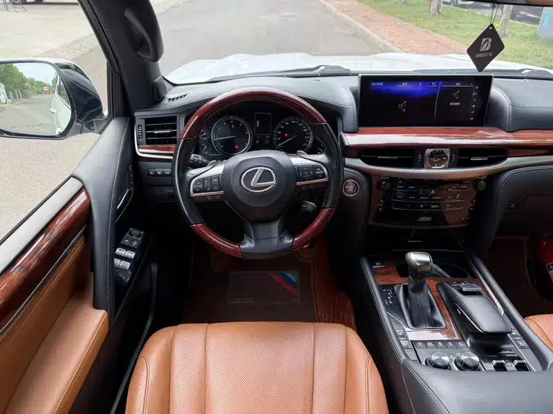 2022 Lexus LX 5.7L Automatic 4WD 7-Seater (Parallel Import) — миниатюра 17