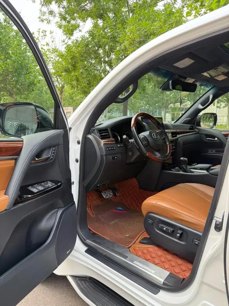 2022 Lexus LX 5.7L Automatic 4WD 7-Seater (Parallel Import) — миниатюра 7
