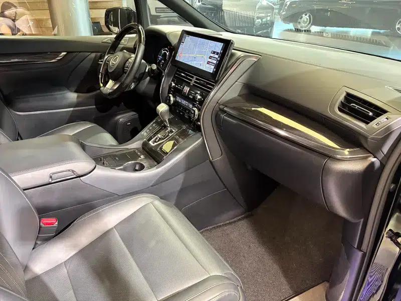 Lexus LM 2020 300h E-Four 7-Seat Elegant Edition — миниатюра 13