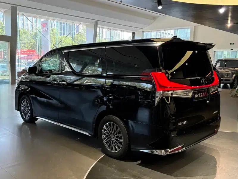 Lexus LM 2020 300h E-Four 7-Seat Elegant Edition — миниатюра 4