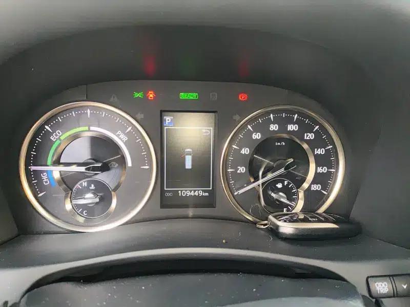 Lexus LM 2020 300h E-Four Four-Seat Executive Edition — миниатюра 8
