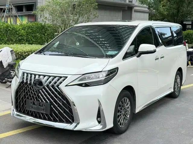 Lexus LM 2020 300h E-Four Four-Seat Executive Edition