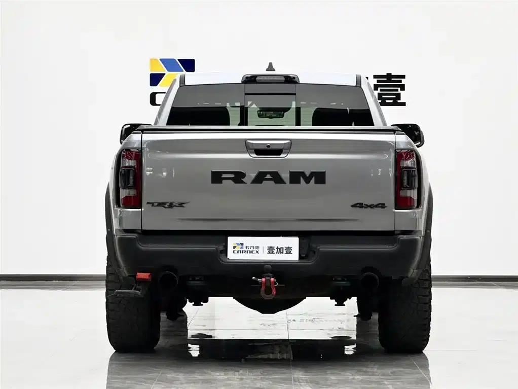 RAM Trucks Tyrannosaurus Rex 2022 6.2T US Spec — миниатюра 19