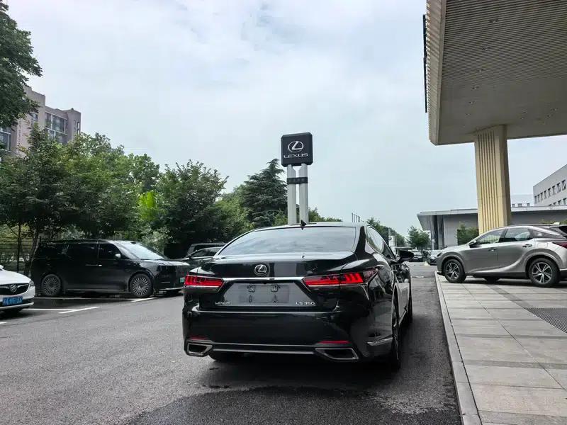 Lexus LS 2018 350 Premium Edition (China VI Emission Standard) — миниатюра 6
