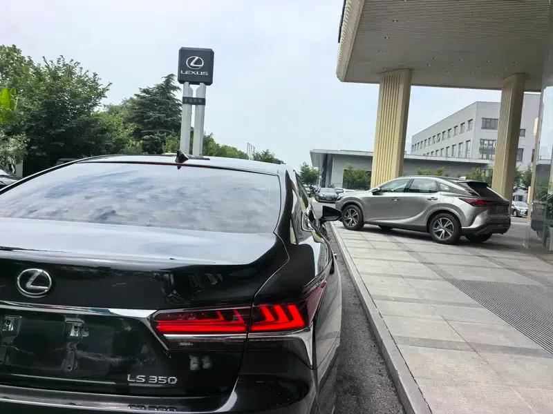 Lexus LS 2018 350 Premium Edition (China VI Emission Standard) — миниатюра 10