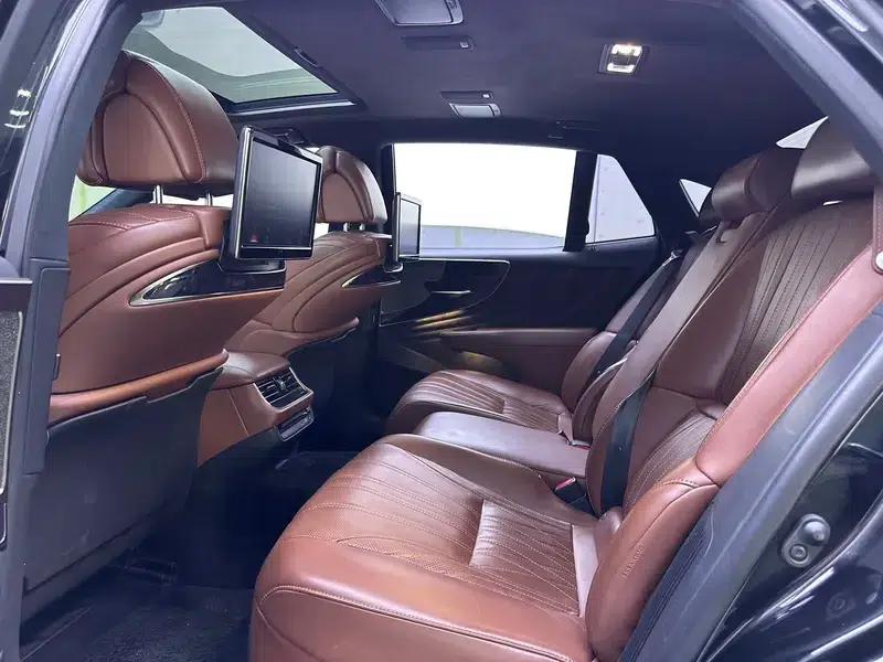 Lexus LS 2018 500h Executive Edition (China VI Emission Standard) — миниатюра 13