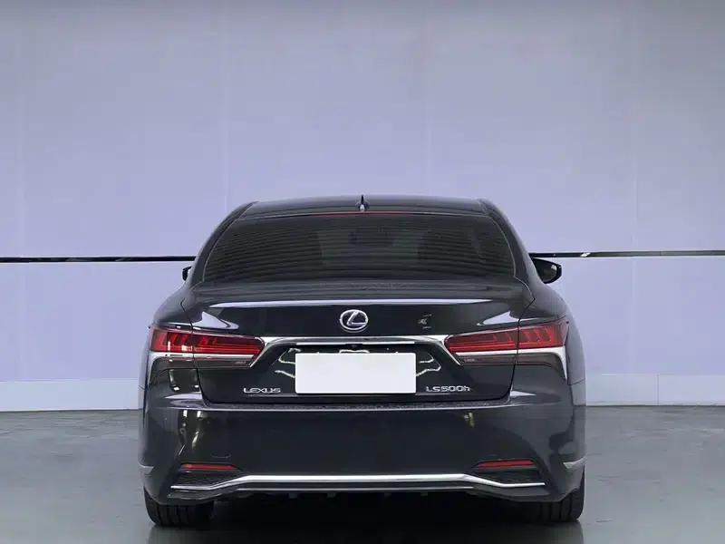 Lexus LS 2018 500h Executive Edition (China VI Emission Standard) — миниатюра 5