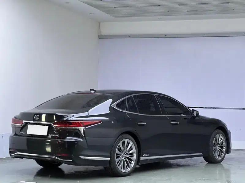 Lexus LS 2018 500h Executive Edition (China VI Emission Standard) — миниатюра 6