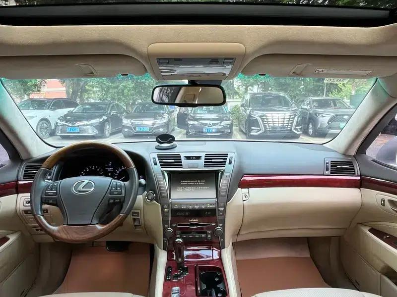 Lexus LS 2006 460L — миниатюра 12