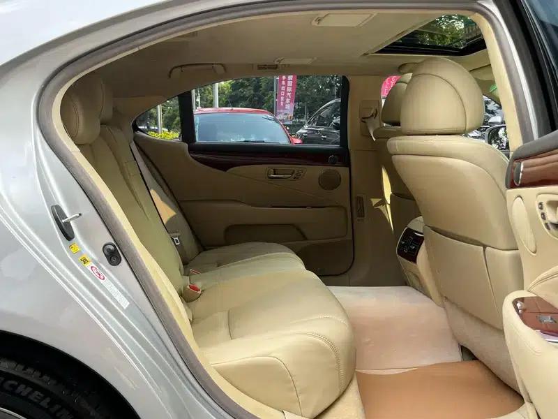Lexus LS 2006 460L — миниатюра 21