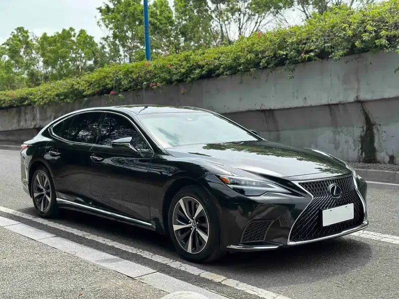 Lexus LS 2021 500h Premium Edition — миниатюра 3