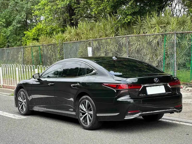 Lexus LS 2021 500h Premium Edition — миниатюра 4