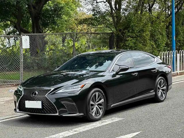 Lexus LS 2021 500h Premium Edition