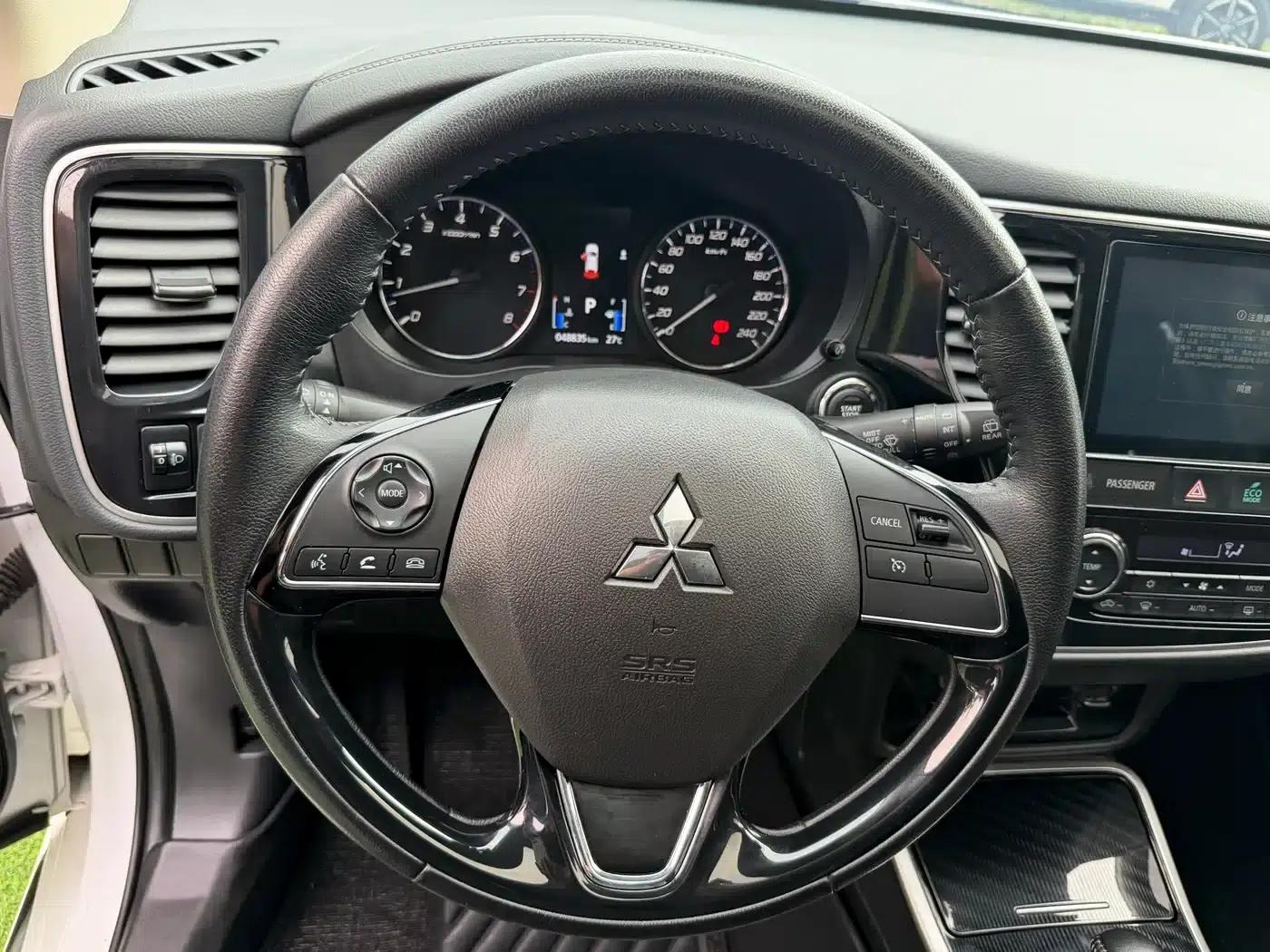 Outlander 2021 2.0L 2WD Enjoy Edition 5-seater — миниатюра 13