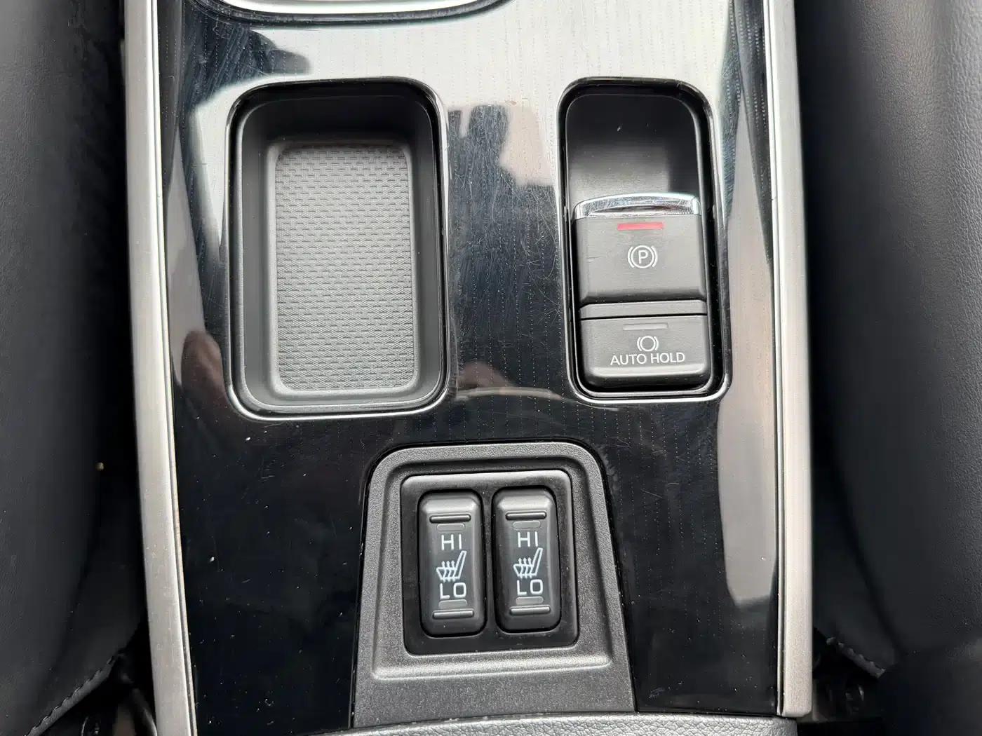 Outlander 2021 2.0L 2WD Enjoy Edition 5-seater — миниатюра 14